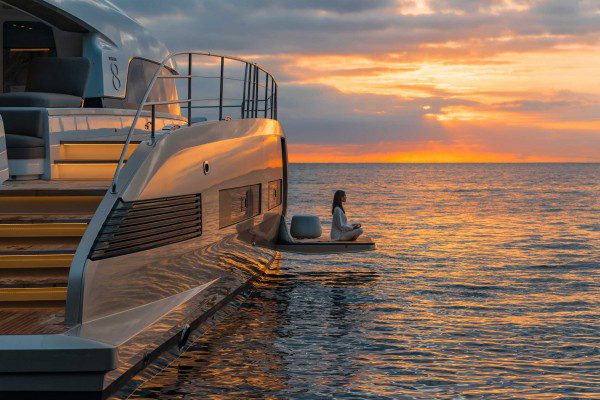 Lagoon Seventy8 master cabin bathing platform