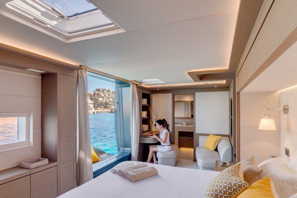 Lagoon Seventy8 master cabin bathing platform