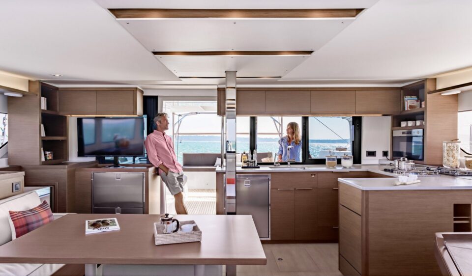 lagoon 46