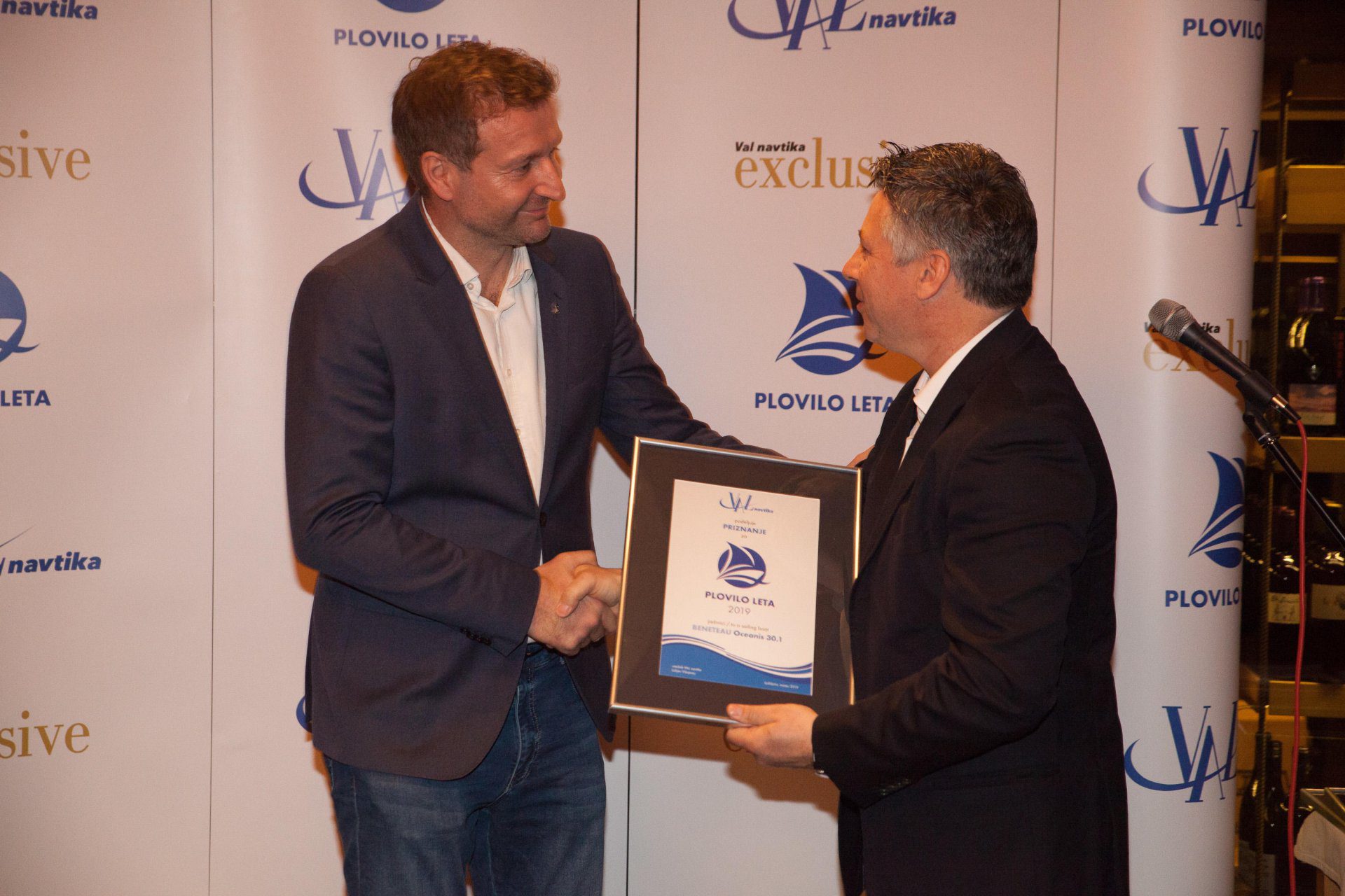 Beneteau Oceanis 30.1 award