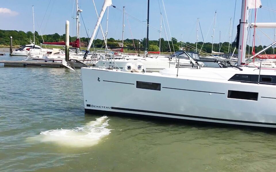 Jet-Thruster-Beneteau
