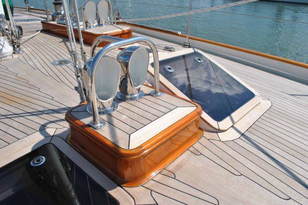 Baltic 70