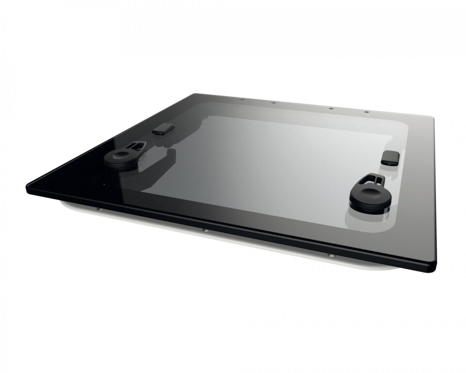 Lewmar Flush hatch