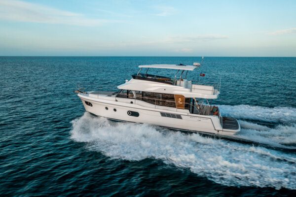 Beneteau Swift Trawler 48