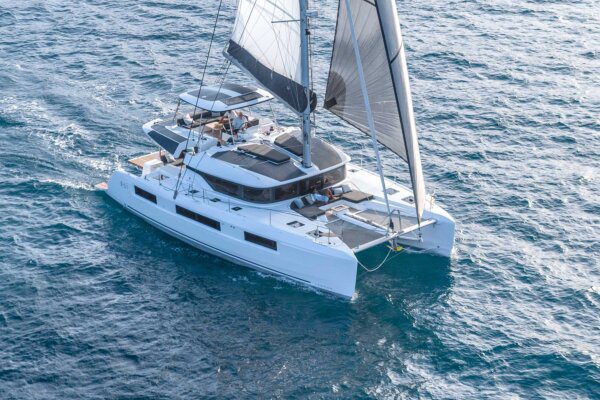lagoon 51