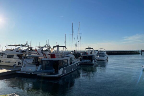 Ancasta Motorboat Club Rally fleet moored