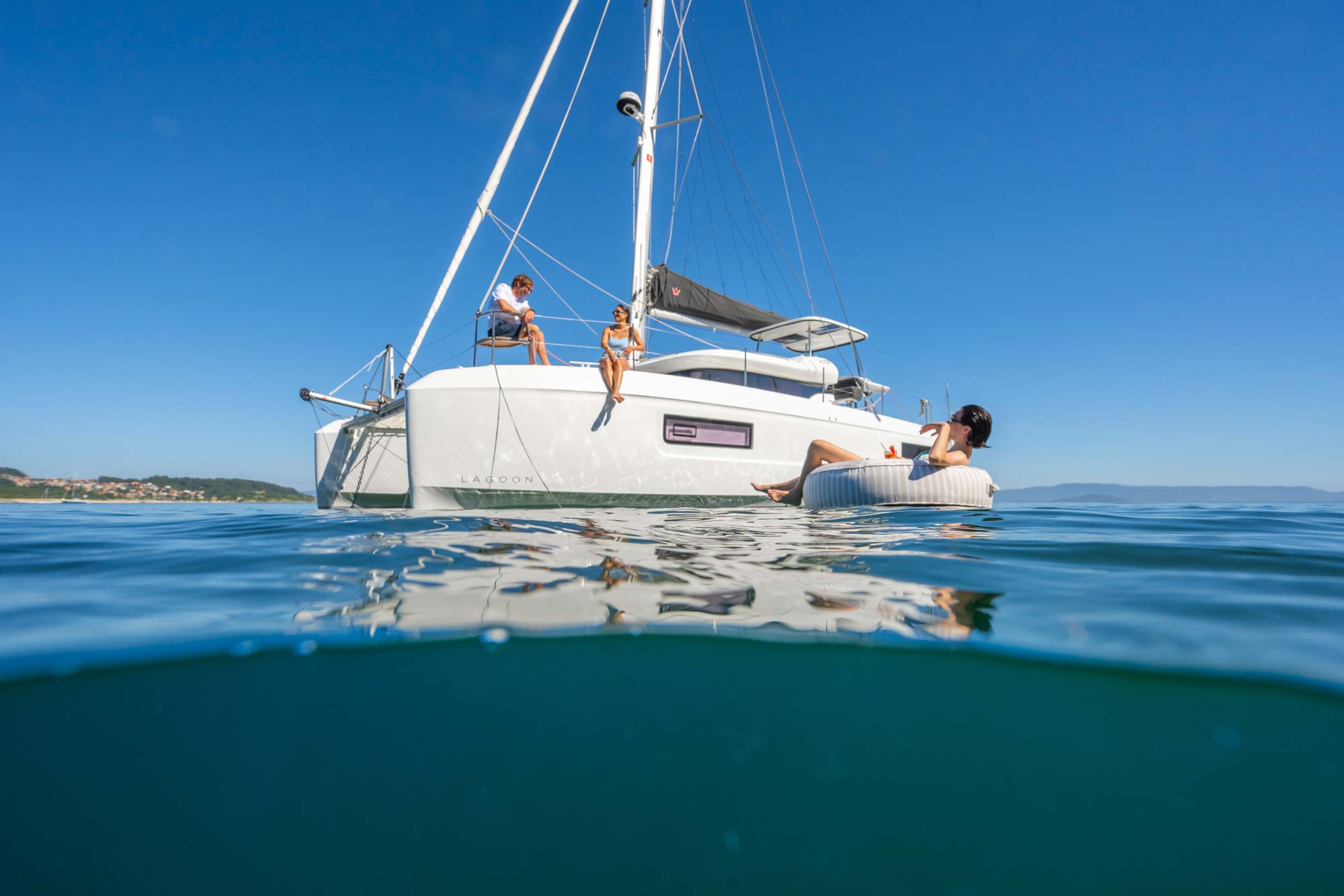Lagoon43 side